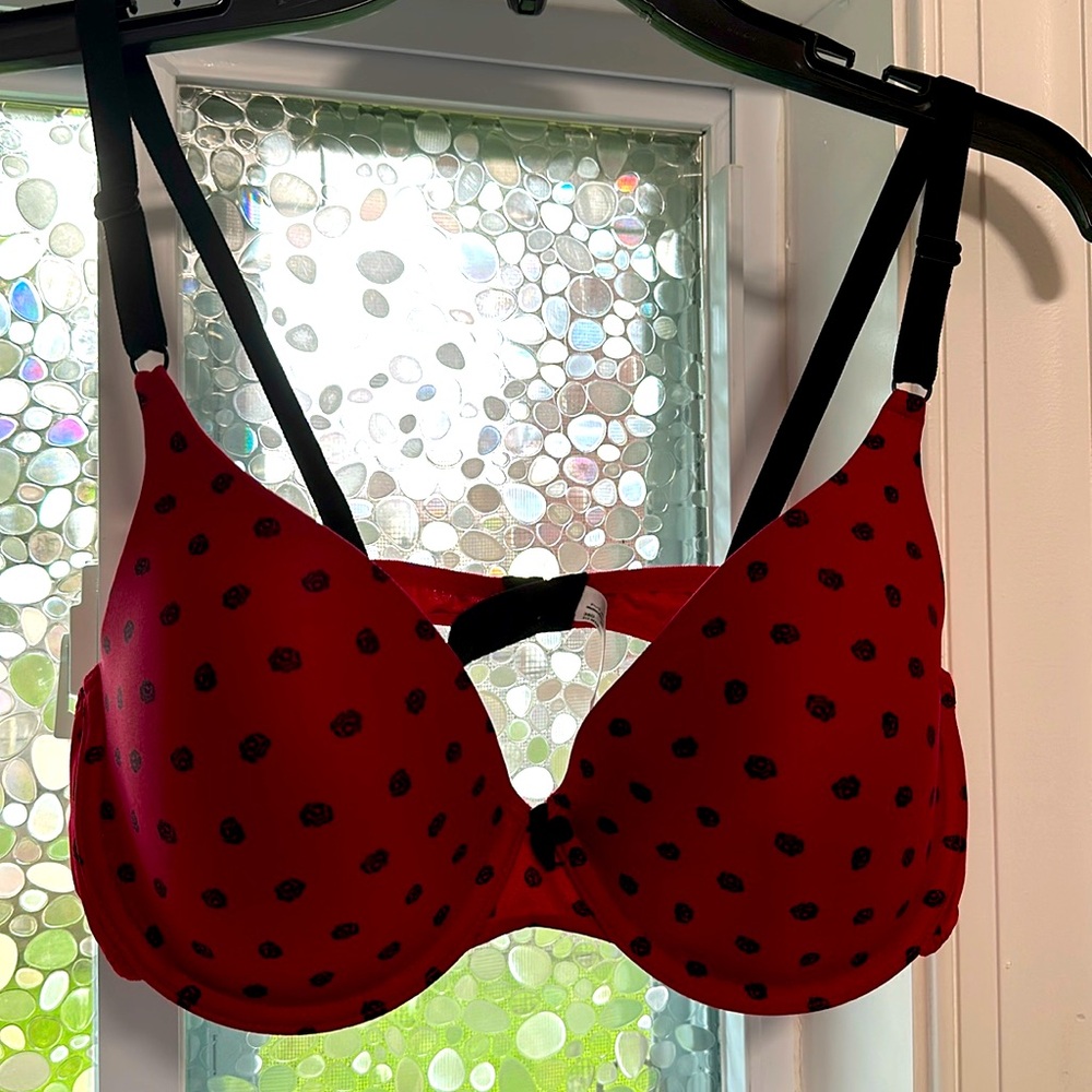 Maidenform bra